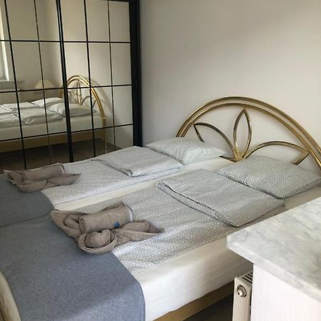 Apartament W Centrum Kolobrzegu Екстер'єр фото