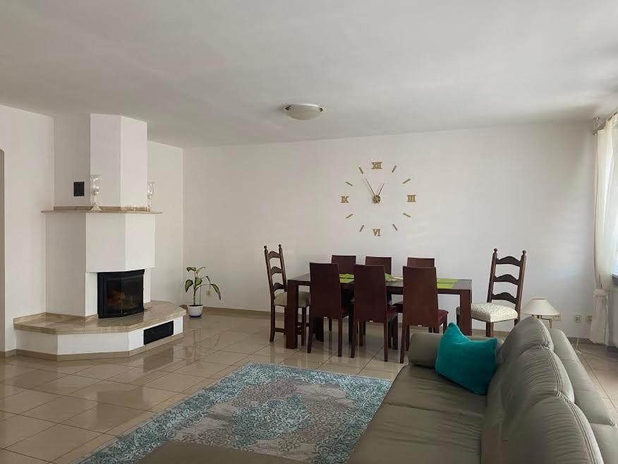 Apartament W Centrum Kolobrzegu Екстер'єр фото